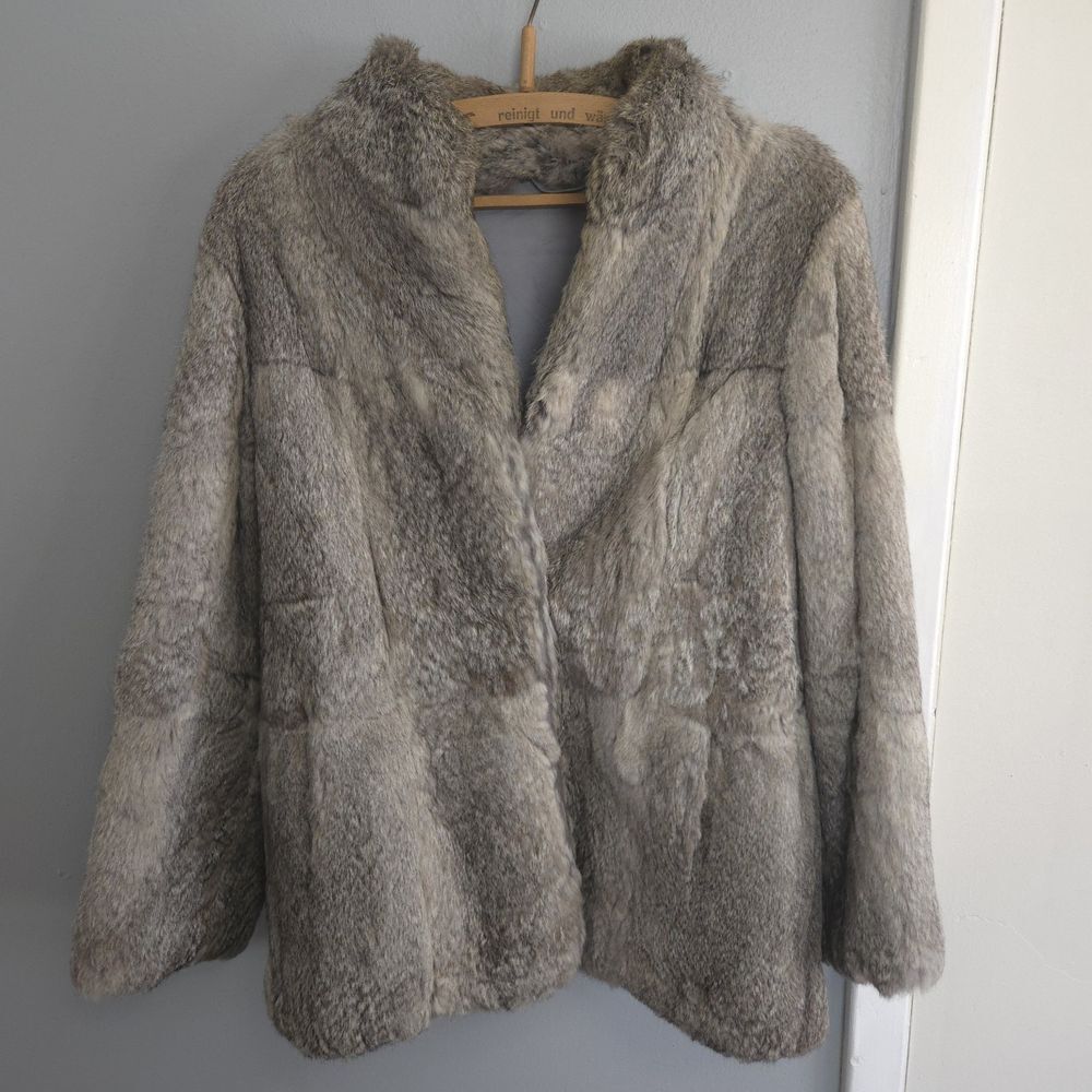 Vintage Silver Fox Fur Coat Made By Echt Pelz Excellent Condition
